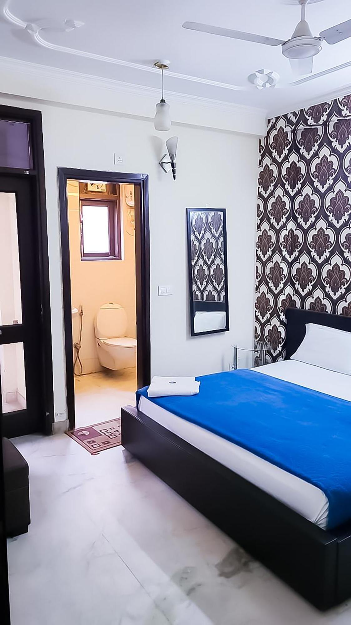 Deluxe Room In Cr Park Új-Delhi Kültér fotó