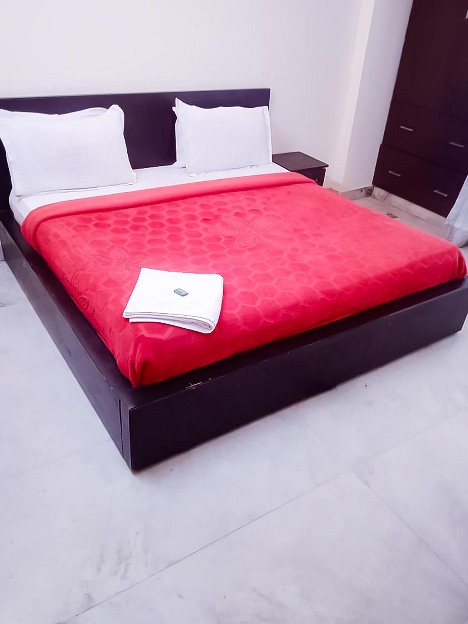 Deluxe Room In Cr Park Új-Delhi Kültér fotó