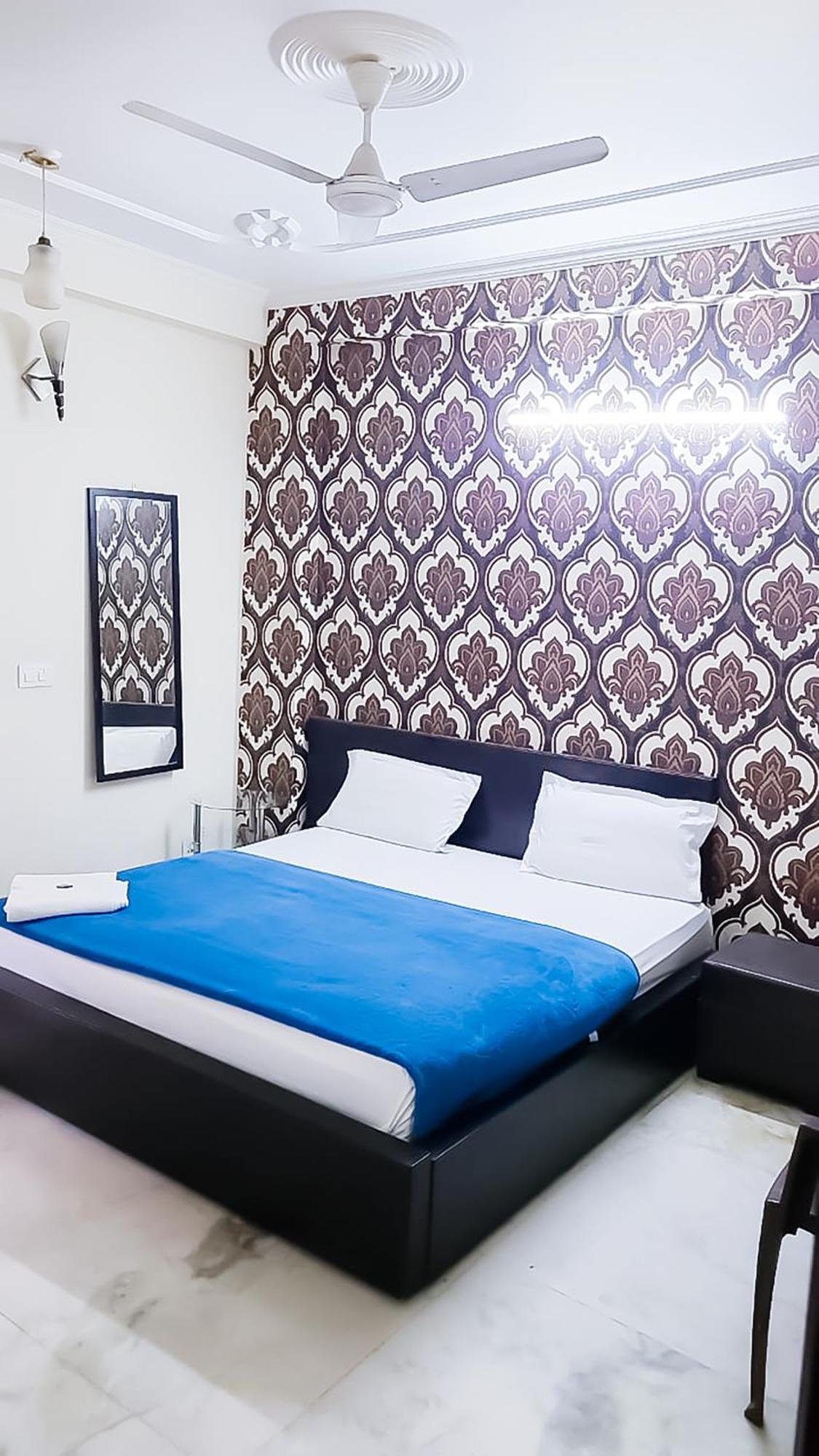 Deluxe Room In Cr Park Új-Delhi Kültér fotó